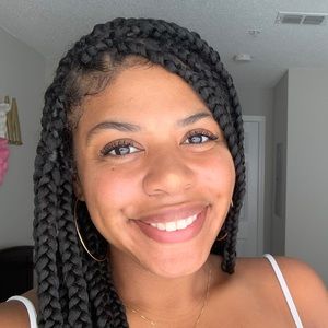 Meet your Posher, Jannah